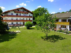 Ferienwohnungen Loisenhof Gstadt Am Chiemsee